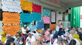 Ratusan Tenaga Kesehatan RSUD CB Ternate Boikot Ruang IGD