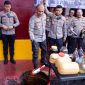 Polda Maluku Utara melakukan pemusnahan minuman keras