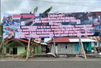 Warga Mangga Dua Utara Buat Surat Terbuka menggunakan Baliho