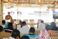 Wali Kota Ternate M. Tauhid Soleman Memberi Sambutan di Musrenbang Kecamatan Ternate Barat. (Ongki)