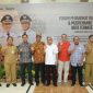 Dua Narasumber dari Kabupaten Malang Menggunakan Kemeja Batik. (Humas for Rakyatmu)