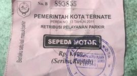 Karcis Sepeda Motor Sekali Masuk. (Rakyatmu)