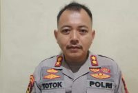 Kapolre Kabupaten Pulau Taliabu AKBP Totok Handoyo. (Rakyatmu)