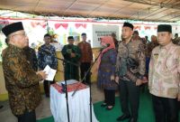 Suasana Pelantikan Tiga Kepala Dinas Lingkup Pemerintah Kota Ternate di Kelurahan Pantai Sagu, Kecamatan Batang Dua. (Bucek)