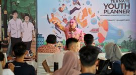 Wali Kota Ternate M. Tauhid Soleman saar Memberi Sambutan Sekaligus Menutup Musrenbang Komunitas