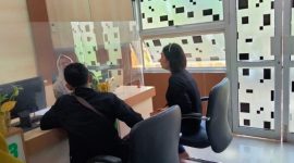 Kuasa Hukum Bersama Keterwakilan Karyawan Saat Mengadukan Direktur PT Kelola Mina Samudra di Disnaker Kota Ternate. (Rakyatmu)