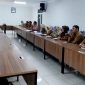 Pertemuan Pansus LKPJ dan Bappelitbangda Kota Ternate. (Rakyatmu)