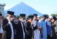 Sholat Lid di Lapangan Gelora Kie Raha Ternate Tahun 2022. (Istimewa)