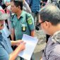 Keterwakilan Warga Menunjukan Dokumen Hibah Sultan Kepada Pengadilan Negeri (PN) Ternate (Rakyatmu)