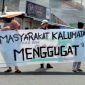 Foto Aksi Masyarakat Kalumata Menggugat Soal Sengketa Lahan (Rakyatmu)