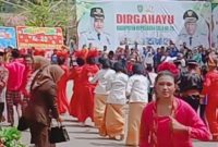 Suasana Tarian Tradisional Usai HUT Kabupaten Kepulauan Sula ke 20 (Rakyatmu)