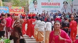 Suasana Tarian Tradisional Usai HUT Kabupaten Kepulauan Sula ke 20 (Rakyatmu)