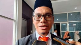 Kepala Sekolah SMA Islam Nurul Hasan Kota Ternate Salman Farisi (Rakyatmu)