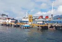Foto Saat KMP Mutiara Pertiwi I menabrak Dermaga 2 Pelabuhan Penyeberangan Feri Bationg. (Rakyatmu)