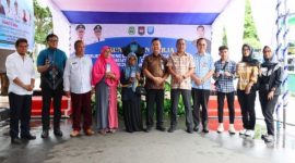 Foto Bersama dengan Dirjen Dukcapil Kemendagri. (Istimewa/Rakyatmu) 