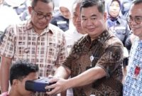 Wali Kota Ternate dan Dirjen Dukcapil Pantau Pelayanan KTP-el. (Istimewa/Rakyatmu)