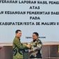 Bupati Pulau Taliabu, Aliong Mus Terima LHP-LKPD Tahun 2022. (Rakyatmu)