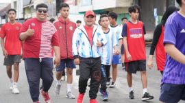 Fans Timnas Argentina dan Masyarakat Maluku Utara Gelar Jalan Sehat dan Senam Pagi. (Rakyatmu)