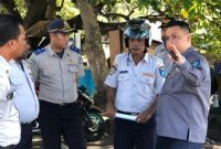 Kepala Dishub Kota Ternate bersama Tim PT. Adikari Survei Lokasi Penerangan Jalan Umum. (Rakyatmu) 