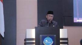 Wali Kota Ternate, M. Tauhid Soleman saat Membacakan Pidato Aspek Keuangan serta Realisasi Program dan Kegiatan Tahun Anggaran 2022. (Ongky for Rakyatmu)