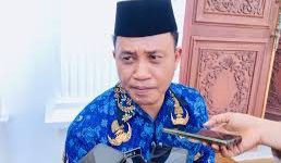 Kepala Dinas PMD Kepulauan Sula, Rahmat Sillia. (Rakyatmu)