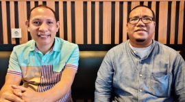 Sekretaris DPC PKB Kabupaten Halmahera Barat Riswan Hikadam (kiri) dan Didampingi LPP PKB Mujain Bessy (kanan). (Rakyatmu)