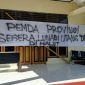 DPRD Halmahera Utara Palang Kantor Samsat Tobelo. (Rakyatmu)