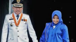 Wali Kota Ternate M. Tauhid Soleman bersama Ketua TP-PKK Marliza M. Tauhid. (Istimewa/Rakyatmu)