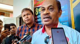 Kuasa Hukum Nita Budi Susanti, Ishak Raja Ketika Memberikan Keterangan Kepada Awak Media. (Rakyatmu)