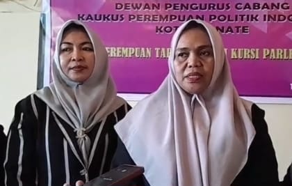 Ketua DPD KPPI Maluku Utara Marlita Puasa (Kanan) Didampingi Ketua DPC KPPI Kota Ternate Novalia Yusmiranda (Kiri). (Rakyatmu)