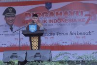 Wali Kota Ternate, M. Tauhid Soleman saat Memberikan Sambutan dan Membuka Kegiatan Pentas Seni. (Humas for Rakyatmu)