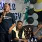 Kabid PPKL DLH Kota Ternate Syarif Tjan Pada Saat Menjadi Pembicara di Talk Show Festival Pantai Tobololo dan Perpisahan Tim KKN-PPM UGM. (Rakyatmu)