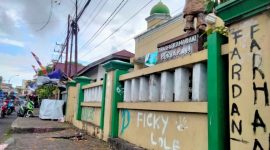 Patung Tragedi Ramadhan Berdarah di Kelurahan Maliaro Dijadikan Objek Vandalisme. (Rakyatmu)