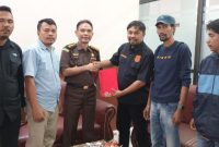LPP-Tipikor Lapor BWS ke Kejati Maluku Utara. (Rakyatmu)