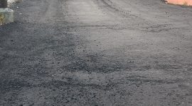 Pembaangunan Jalan Hotmix Kelurahan Kalumata yang Rusak. (Rakyatmu)