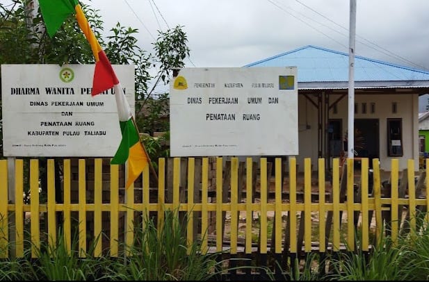Kantor Dinas PUPR Kabupaten Pulau Taliabu. (Rakyatmu)