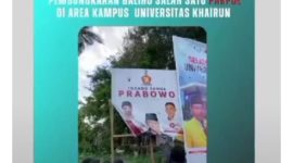 Tangkapan Layar Pembongkaran Baliho Caleg dari Partai Gerindra oleh BEM Unkhair Ternate. (Istimewa)