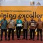 Katam dan Perhapi Beri Penghargaan Sosial dan Lingkungan kepada Harita Nickel. (Istimewa/Rakyatmu)