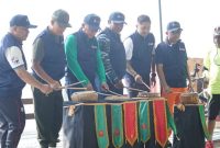 Launching  Ternate Sport Tourism yang Ditandai dengan Pemukulan Tifa. (Istimewa/rakyatmu)