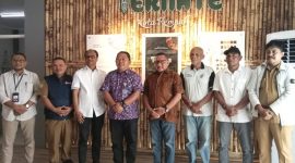 Pemerintah Kota Ternate dan PT Malut Maju Sejahtera Foto Bersama Usai Rapat di Kantor Bappelitbangda. (Rakyatmu)