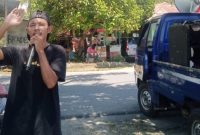 Ek-LMND Sanana Menggelar Demonstrasi di Depan Kantor Kejari. (Rakyatmu)