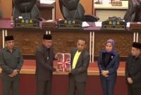 Penyerahan Dokumen RAPBD Tahun Anggaran 2024. (Rakyatmu)