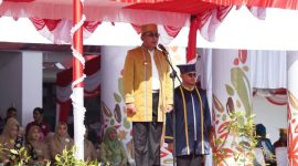 Wali Kota Ternate, M. Tauhid Soleman pada Upacara Hari Jadi Ternate ke-773 di Halaman Kantor Wali Kota. (Ko Edo)