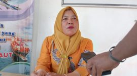 Kepala Dinas Perindustrian Perdagangan, Koperasi dan UKM, Dince Muhdin. (Rakyatmu)