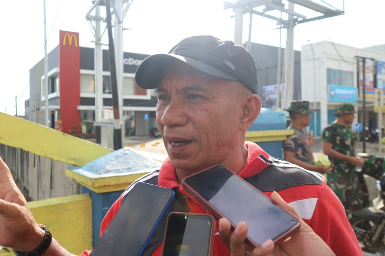 Kepala Bidang Persampahan Dinas Lingkungan Hidup Kota Ternate Asmal.(Rakyatmu)