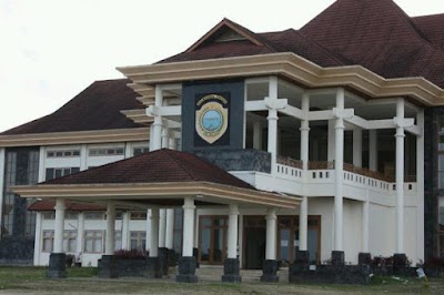 Kantor Bupati Halmahera Tengah.
