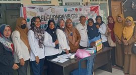 Pegawai DPPKB dan Pegawai Puskesmas Gelar KB Gratis. (Istimewa)