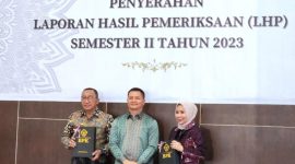 Wali Kota Ternate M. Tauhid Soleman Terima LHP Pemajuan dan Pelestarian Kebudayaan dari BPK RI Perwakilan Maluku Utara. (Istimewa/Rakyatmu)