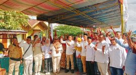 Calon Anggota DPR-RI Dapil Maluku Utara Muhaimin Syarif Kampanye Prabowo-Gibran di Pulau Taliabu. (Rakyatmu)