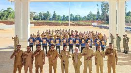 Usai Penyerahan SK P3K Teknis di Kantor Bupati Pulau Taliabu. (Rakyatmu)